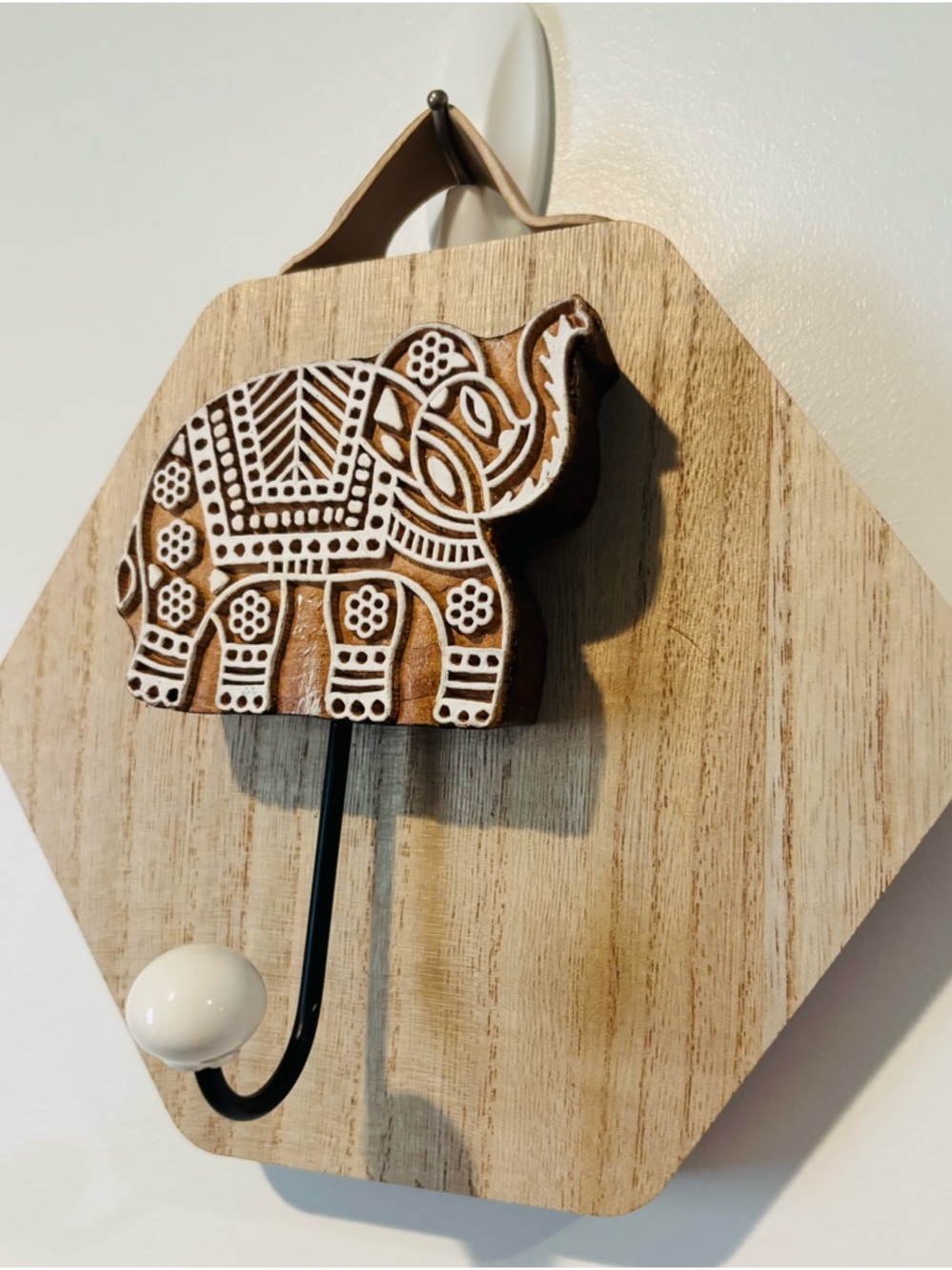 Wooden Wall Hook - Picture 5 of 6